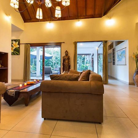 Villa Bali Zen Kerobokan 部屋 写真